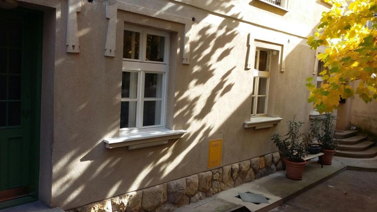 Studio Apartment - Green Door Ζάγκρεμπ Εξωτερικό φωτογραφία